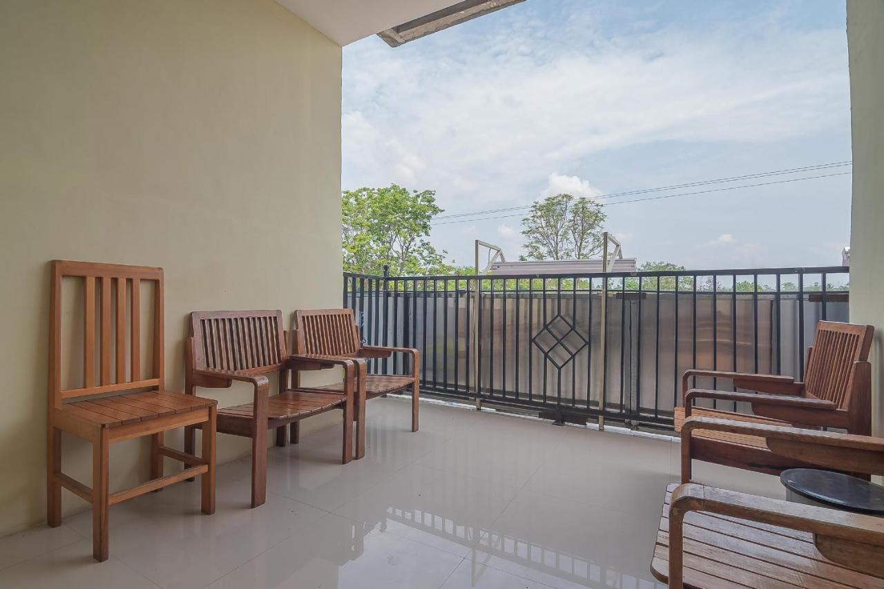 Reddoorz Syariah At Jalan Cilik Riwut Kapuas Hotel Kualakapuas Eksteriør billede