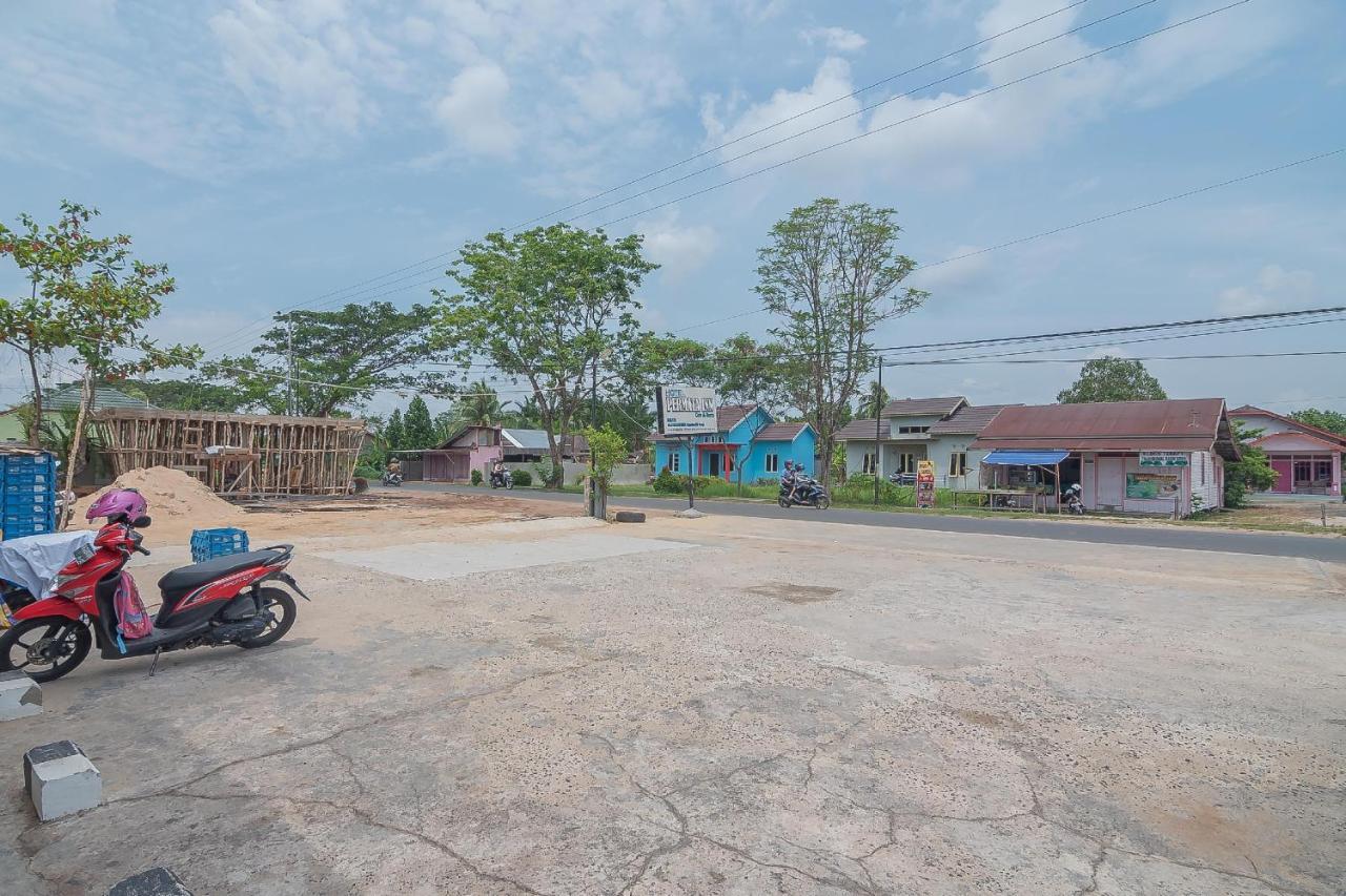 Reddoorz Syariah At Jalan Cilik Riwut Kapuas Hotel Kualakapuas Eksteriør billede