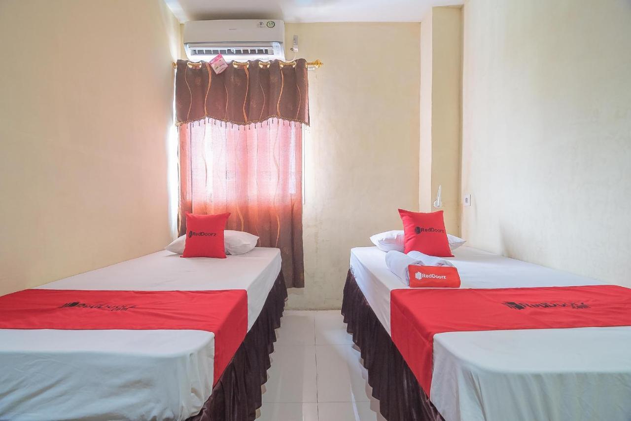 Reddoorz Syariah At Jalan Cilik Riwut Kapuas Hotel Kualakapuas Eksteriør billede